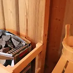 Les Pervenches Avec Sauna شقة
