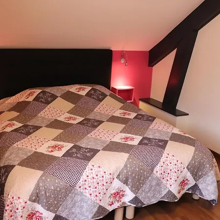 アパート Les Pervenches Avec Sauna