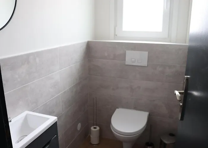 Les Pervenches Avec Sauna Apartmán *